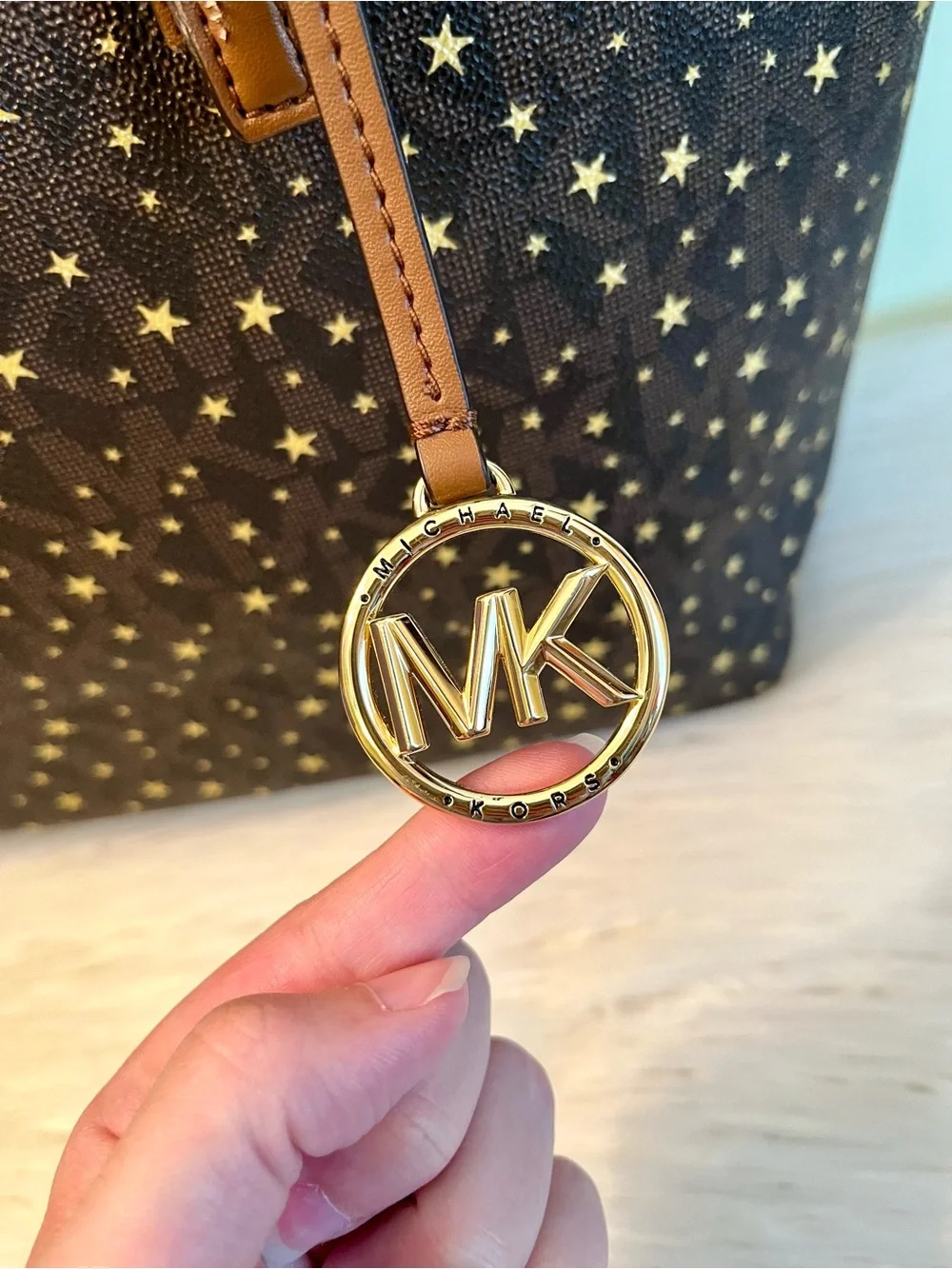 Michael Kors Jet Set Charm Gold Star Tote